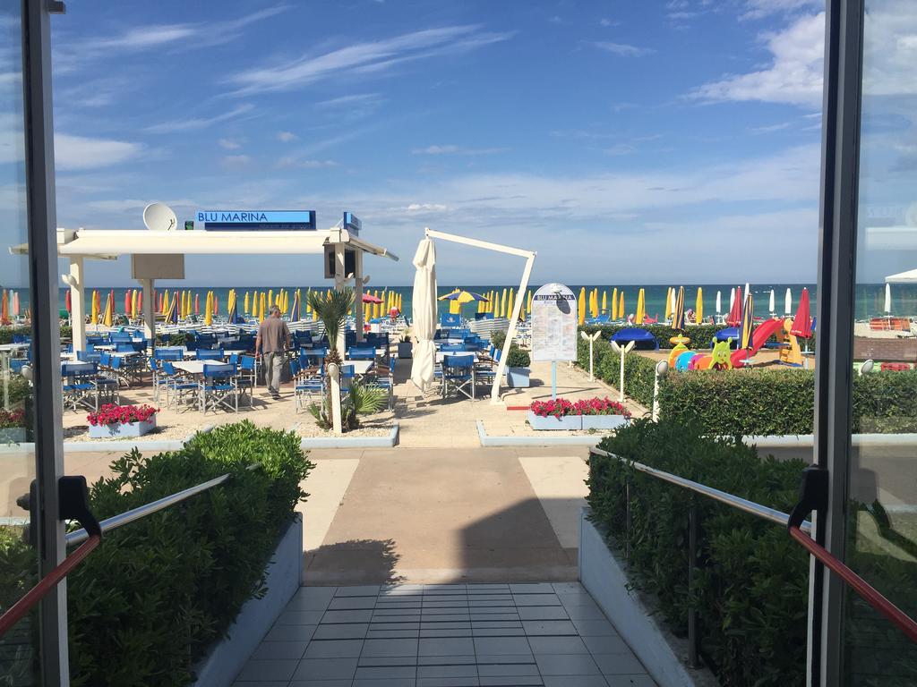 Hotel Marina Fano Ngoại thất bức ảnh