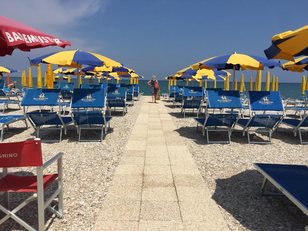Hotel Marina Fano Ngoại thất bức ảnh